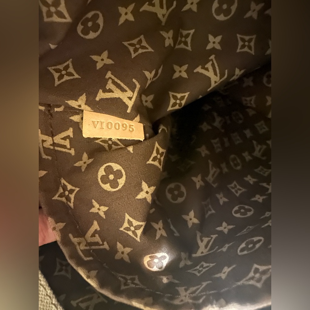 Authentic Louis Vuitton Limited Edition Globe Shopper Canvas Tote Bag - Picture 7 of 7